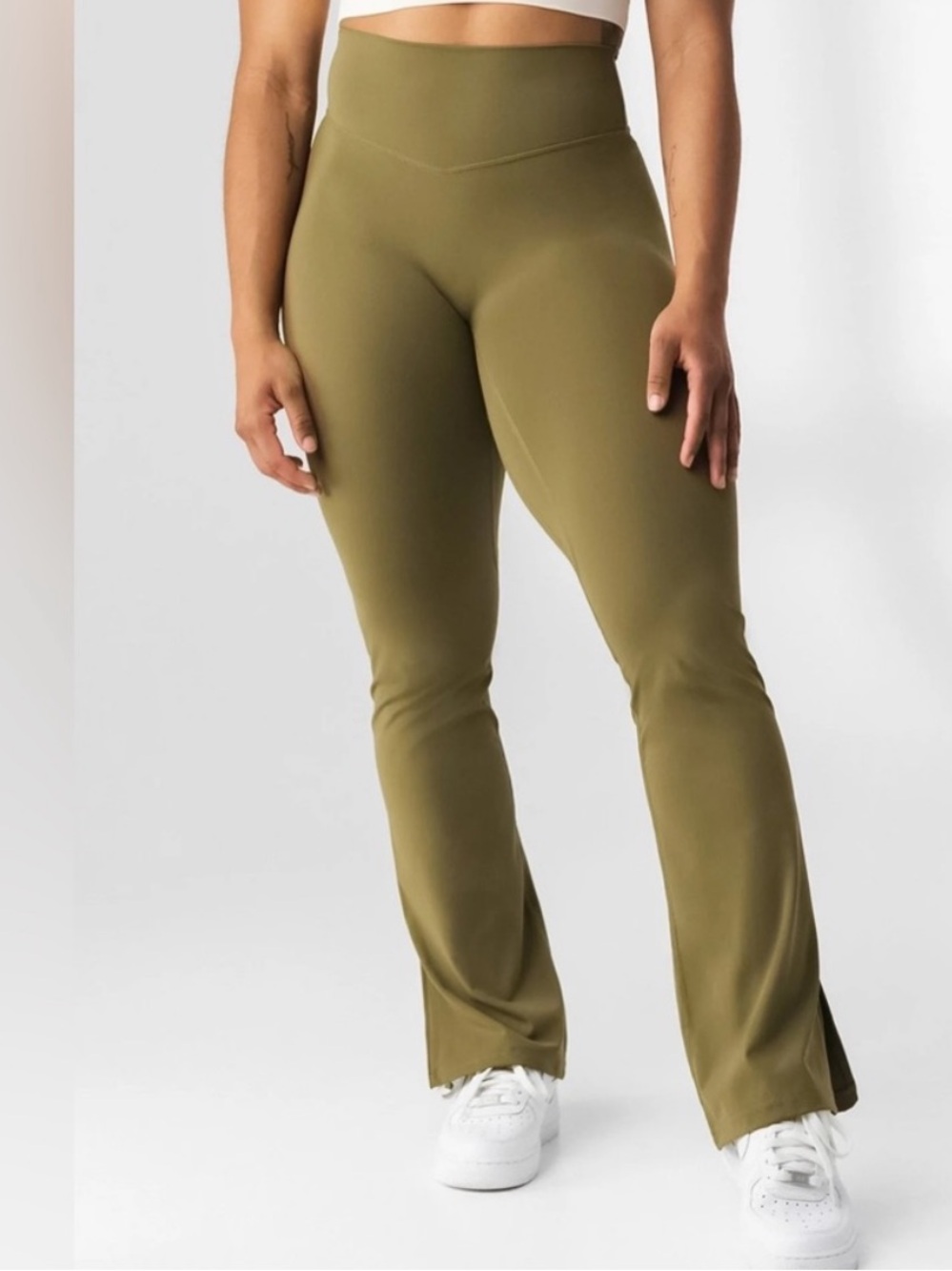 Vitality Cloud Flare Pant - Willow